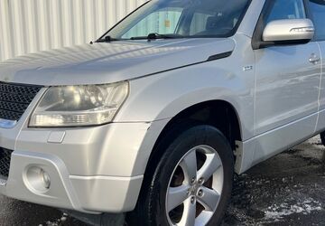 Suzuki Grand Vitara 208.000 km 4.800 &euro; Berlin 12057