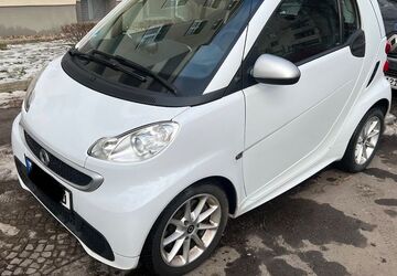 Smart ForTwo 59.800 km 6.250 &euro; Berlin 12105