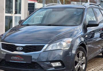 Kia ceed Sportswagon 112.000 km 4.950 &euro; Teltow 14513