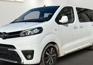 Toyota Proace (Verso) 72.344 km 20.699 &euro; Berlin 12681