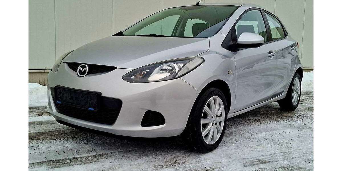 Mazda 2 122.000 km 3.499 &euro; Berlin 13125
