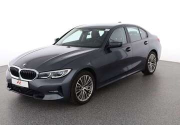 BMW 330 73.919 km 32.880 &euro; Schönefeld 12529