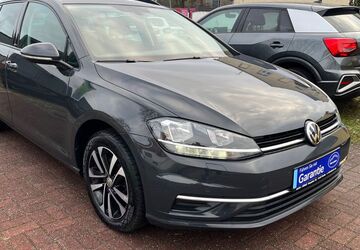 VW Golf 58.390 km 15.700 &euro; Berlin 13127