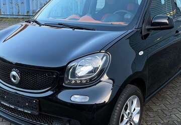 Smart forFour 72.676 km 6.990 &euro; Berlin 13088
