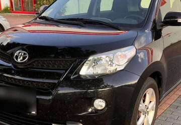 Toyota Urban Cruiser 75.102 km 6.500 &euro; Berlin 10437