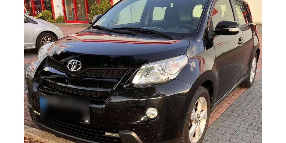 Toyota Urban Cruiser 75.102 km 6.500 &euro; Berlin 10437