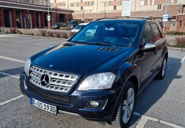 Mercedes-Benz ML 320 189.000 km 10.500 &euro; berlin 14059