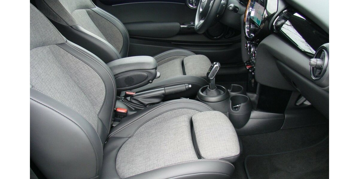 Mini Cooper Classic Trim Tempomat DCC LED PDC 71.142 km 17.980 &euro; Falkensee 14612