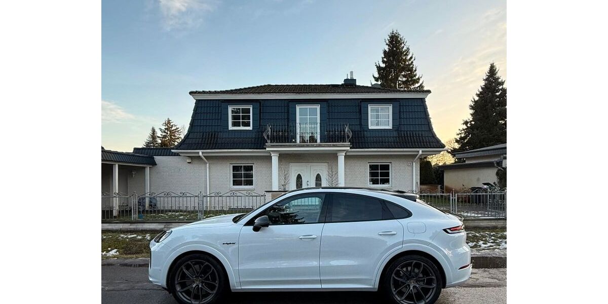 Porsche Cayenne 9.500 km 163.800 &euro; Schönefeld 12529