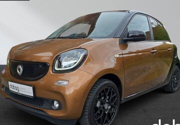 Smart ForFour 67.425 km 8.950 &euro; Berlin 13125