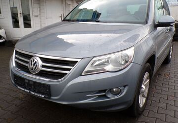 VW Tiguan 122.000 km 8.990 &euro; Berlin 12347