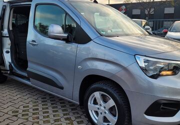 Opel Combo Life 227.500 km 10.950 &euro; Berlin 12277