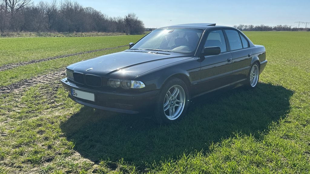 BMW 740 395.000 km 11.999 &euro; Berlin 12351