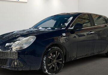 Alfa Romeo Giulietta 87.410 km 4.399 &euro; Berlin 12681