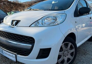 Peugeot 107 84.700 km 2.490 &euro; Großbeeren 14979