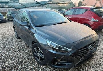 Hyundai i30 149.000 km 12.500 &euro; Berlin 12307