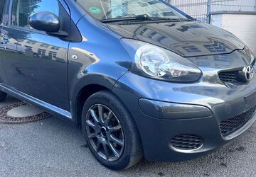Toyota Aygo (X) 170.000 km 1.800 &euro; Berlin 12177