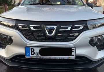 Dacia Spring 26.000 km 7.900 &euro; Berlin 12207