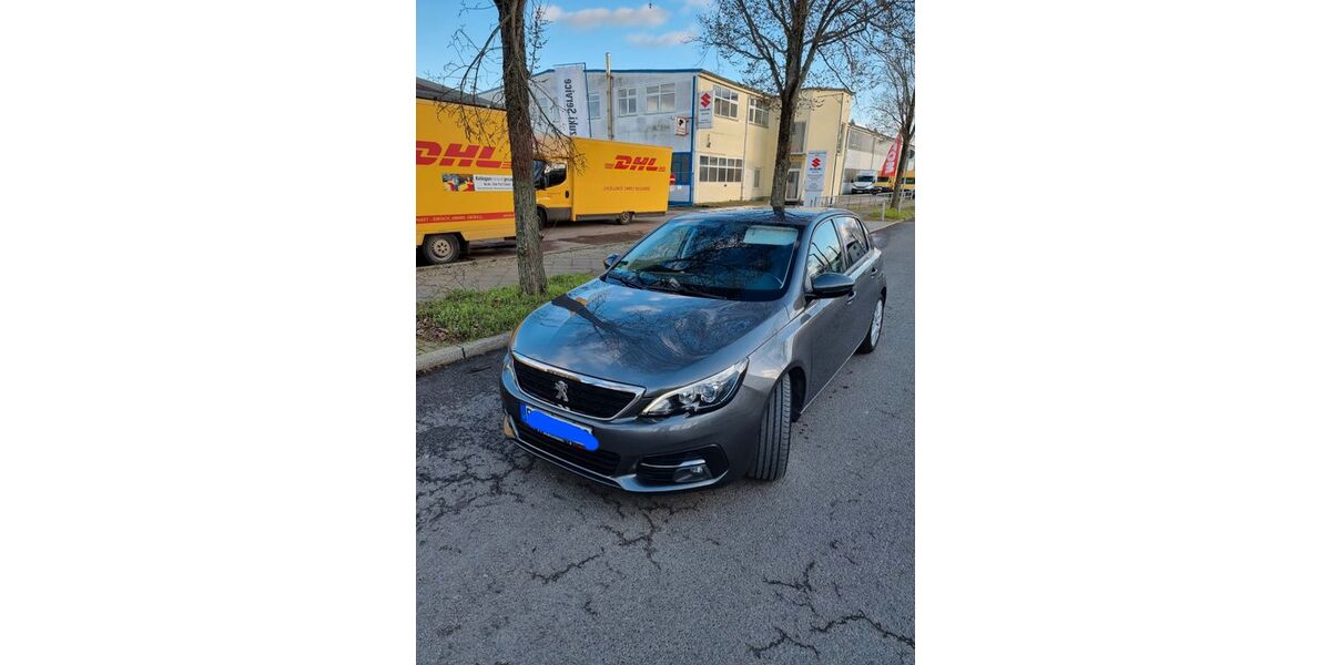 Peugeot 308 60.000 km 11.000 &euro; Werneuchen 16356