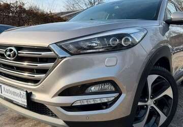 Hyundai TUCSON 85.992 km 17.790 &euro; Großbeeren 14979