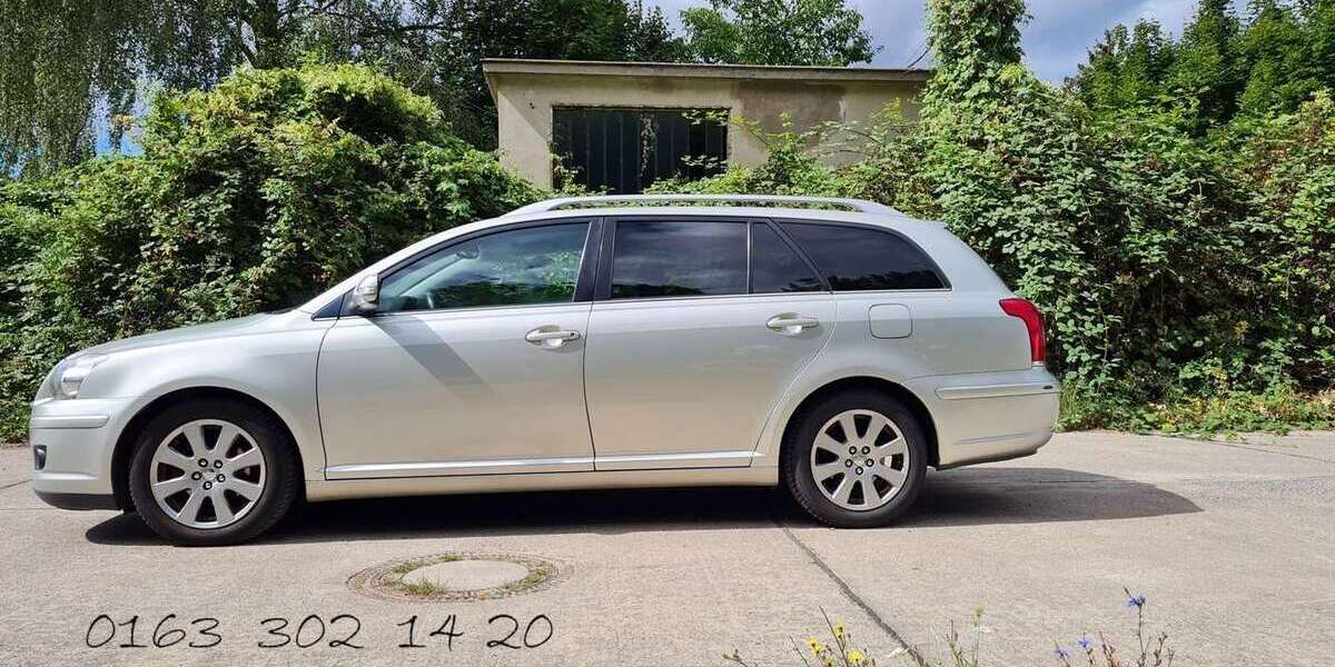 Toyota Avensis 140.000 km 6.000 &euro; Berlin 13089