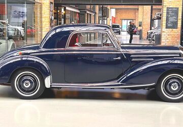 Mercedes-Benz 220 6.298 km 139.500 &euro; Berlin 10553