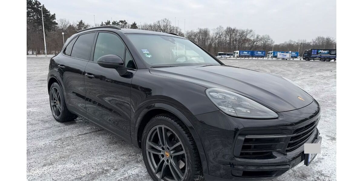 Porsche Cayenne 168.400 km 39.900 &euro; Berlin 10627
