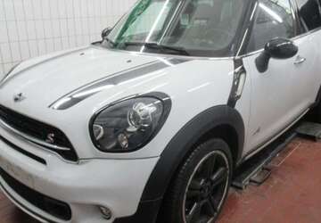 Mini Cooper S Countryman 72.845 km 14.200 &euro; Berlin 13057