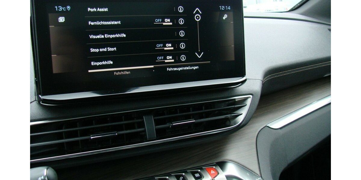 Peugeot 5008 1.2 PureTech 130 GT Focal ACC Pano 7Sitzer Le 30.873 km 26.980 &euro; Falkensee 14612