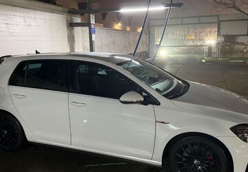 VW Golf 158.000 km 18.500 &euro; Berlin 13589