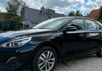 Hyundai i30 46.459 km 14.900 &euro; Niederlehme 15713