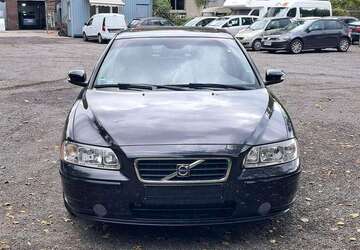 Volvo S60 212.000 km 2.500 &euro; Berlin 12459
