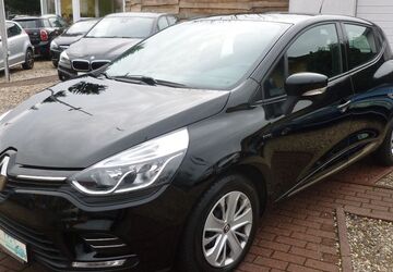 Renault Clio 20.730 km 9.900 &euro; Berlin 12683