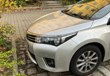 Toyota Corolla 112.000 km 13.000 &euro; Berlin 12683