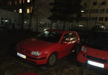 VW Golf 150.000 km 750 &euro; Berlin 12459