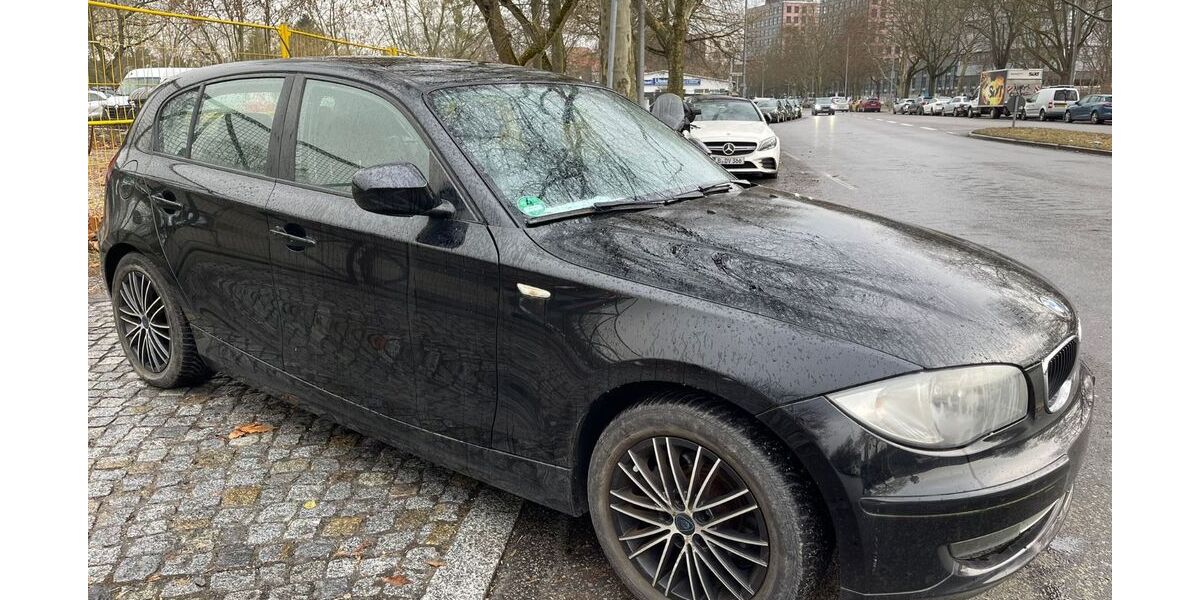 BMW 116 153.000 km 3.990 &euro; Berlin 12349