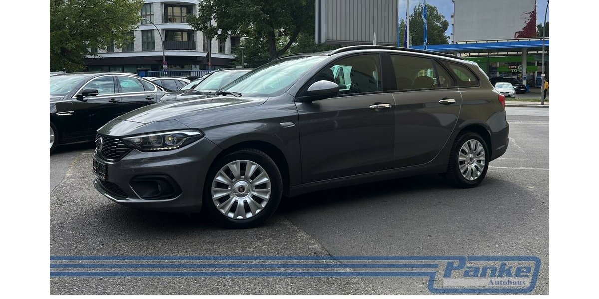 Fiat Tipo 1.4 T-Jet Easy*AHK*SHZ*Klima*NAV*LED*BT* 131.411 km 6.990 &euro; Berlin 13187