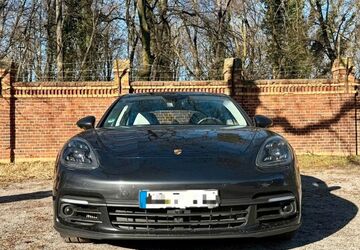 Porsche Panamera 78.200 km 77.000 &euro; Berlin 12683