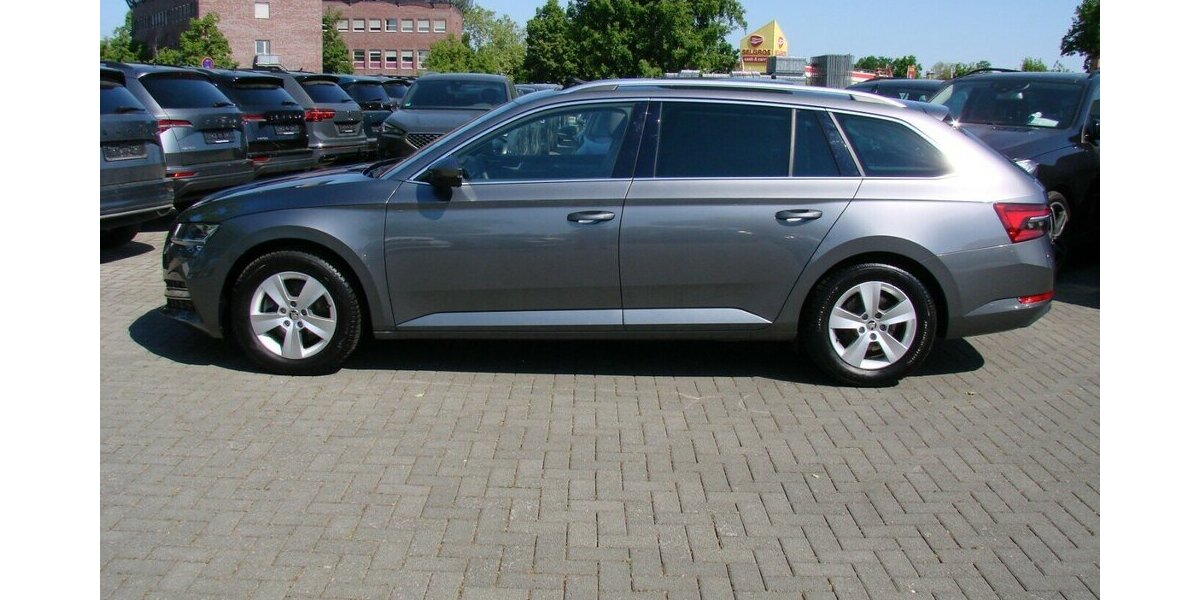 Skoda Superb 2.0TDI Style Pano ACC Columbus Standheizung 26.128 km 34.980 &euro; Falkensee 14612