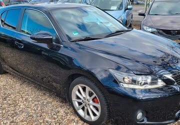 Lexus CT 200h 122.464 km 10.999 &euro; Potsdam 14480