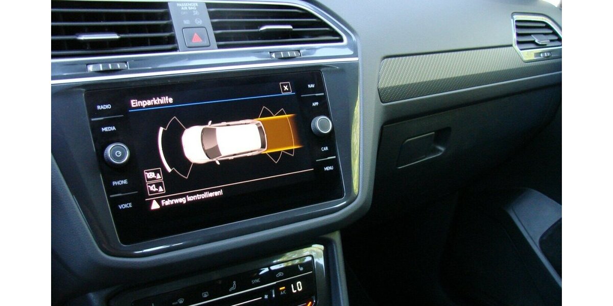 VW Tiguan Allspace 2.0TDi R-Line 4Motion ACC LED 13.839 km 38.980 &euro; Falkensee 14612