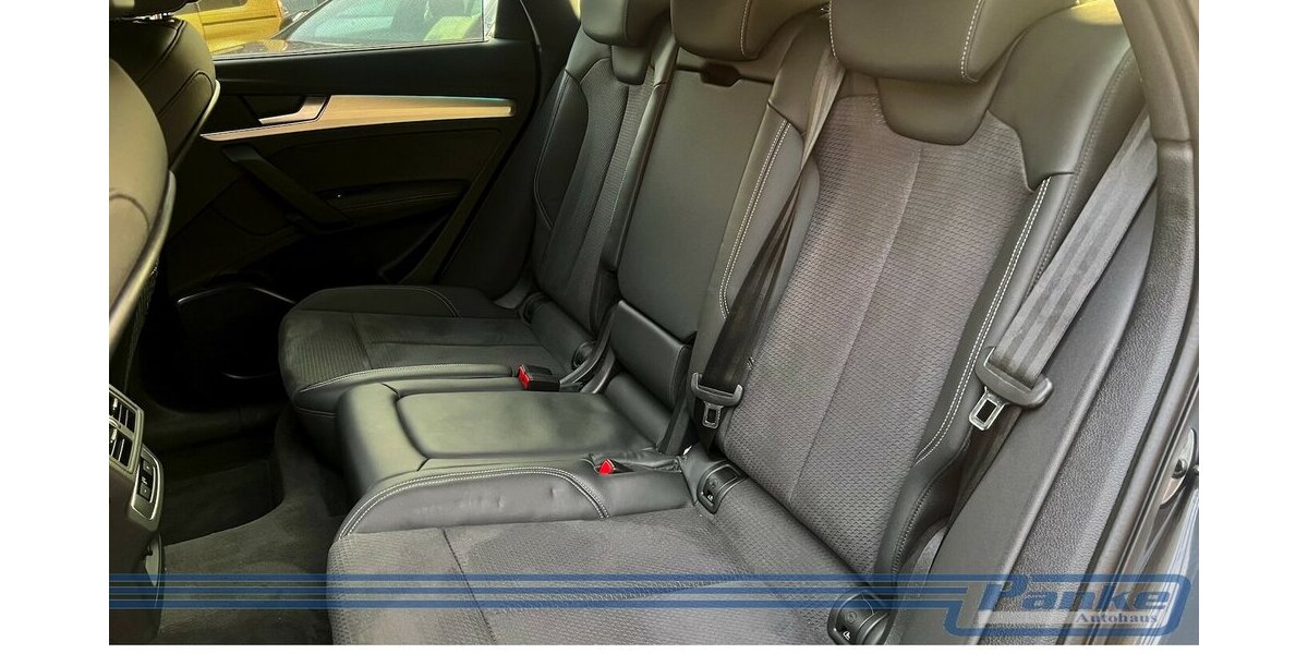 Audi Q5 50 TFSI e quattro advanced S-Line*Matrix*AHK* 4.539 km 44.990 &euro; Berlin 13187