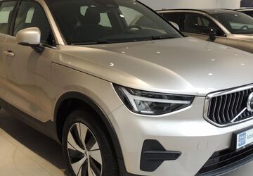 Volvo XC40 33.400 km 30.950 &euro; Berlin 12169