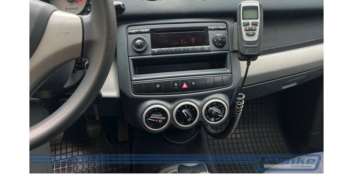 Smart ForFour Basis 70kW*Klima*SR+WR*2-Schlüssel* 175.346 km 990 &euro; Berlin 13187