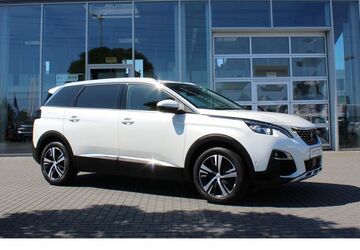 Peugeot 5008 51.076 km 24.999 &euro; Potsdam 14482