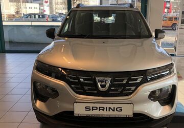 Dacia Spring 15.487 km 9.499 &euro; Teltow 14513