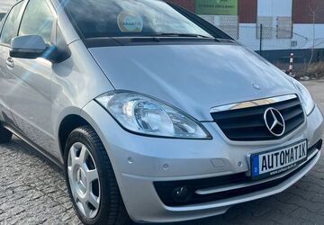 Mercedes-Benz A 160 105.000 km 7.490 &euro; Berlin 10551