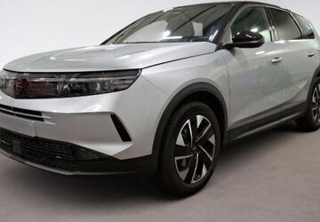 Opel Grandland (X) 31.783 km 28.890 &euro; Berlin 13581