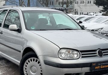 VW Golf 219.000 km 790 &euro; Berlin 13127