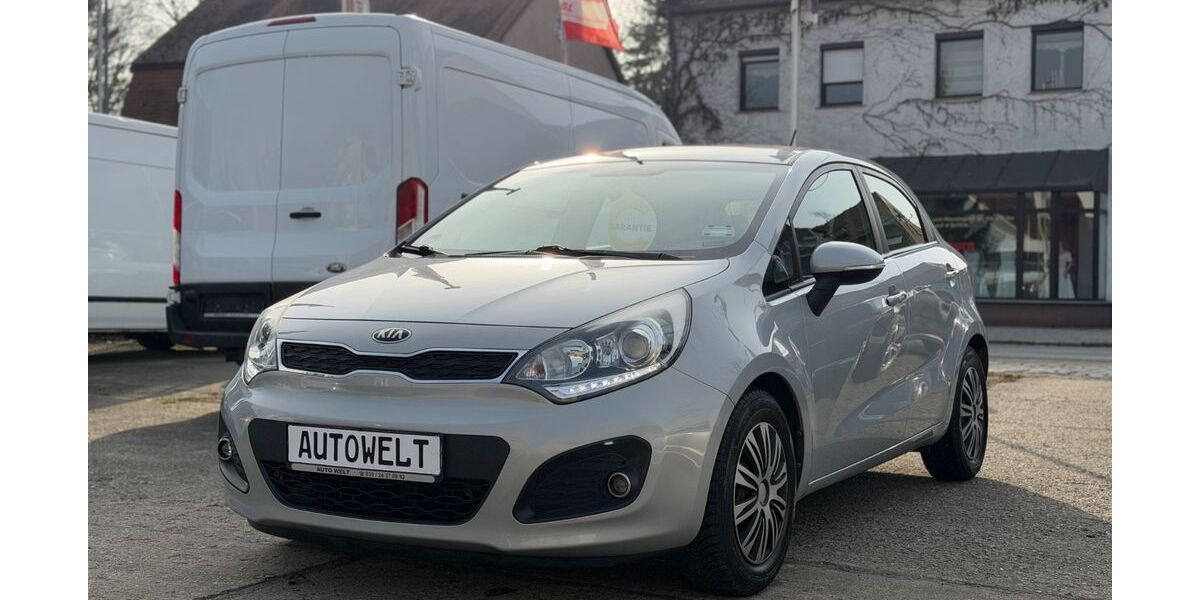 Kia Rio 98.700 km 5.490 &euro; Berlin 12623